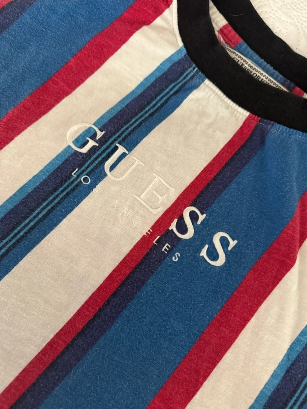 Vintage GUESS Striped Logo Tee in Blue, Red & White - Picture 3 of 4
